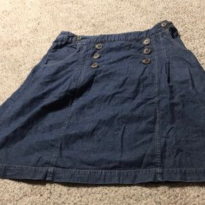 Merona denim skirt sz 10 w buttons
